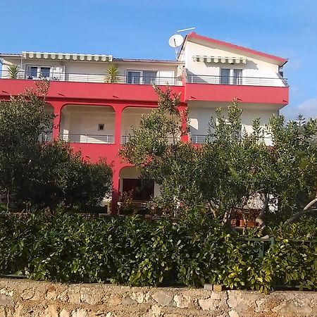Apartments Mare - 30 M From Pebble Beach Seget Vranjica Dış mekan fotoğraf