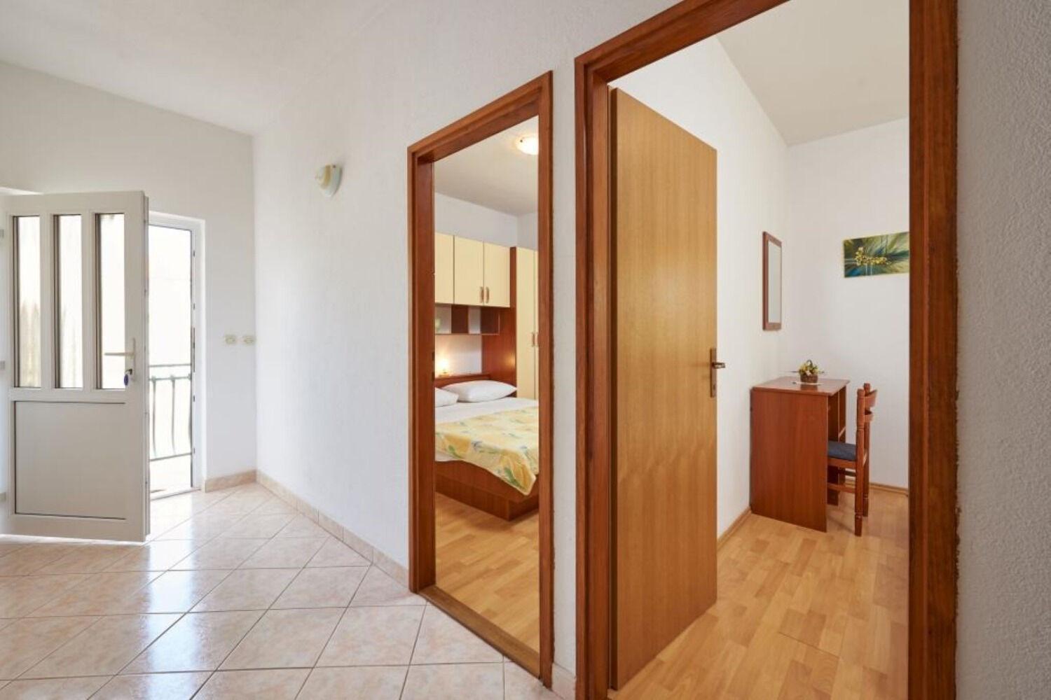 Apartments Mare - 30 M From Pebble Beach Seget Vranjica Dış mekan fotoğraf