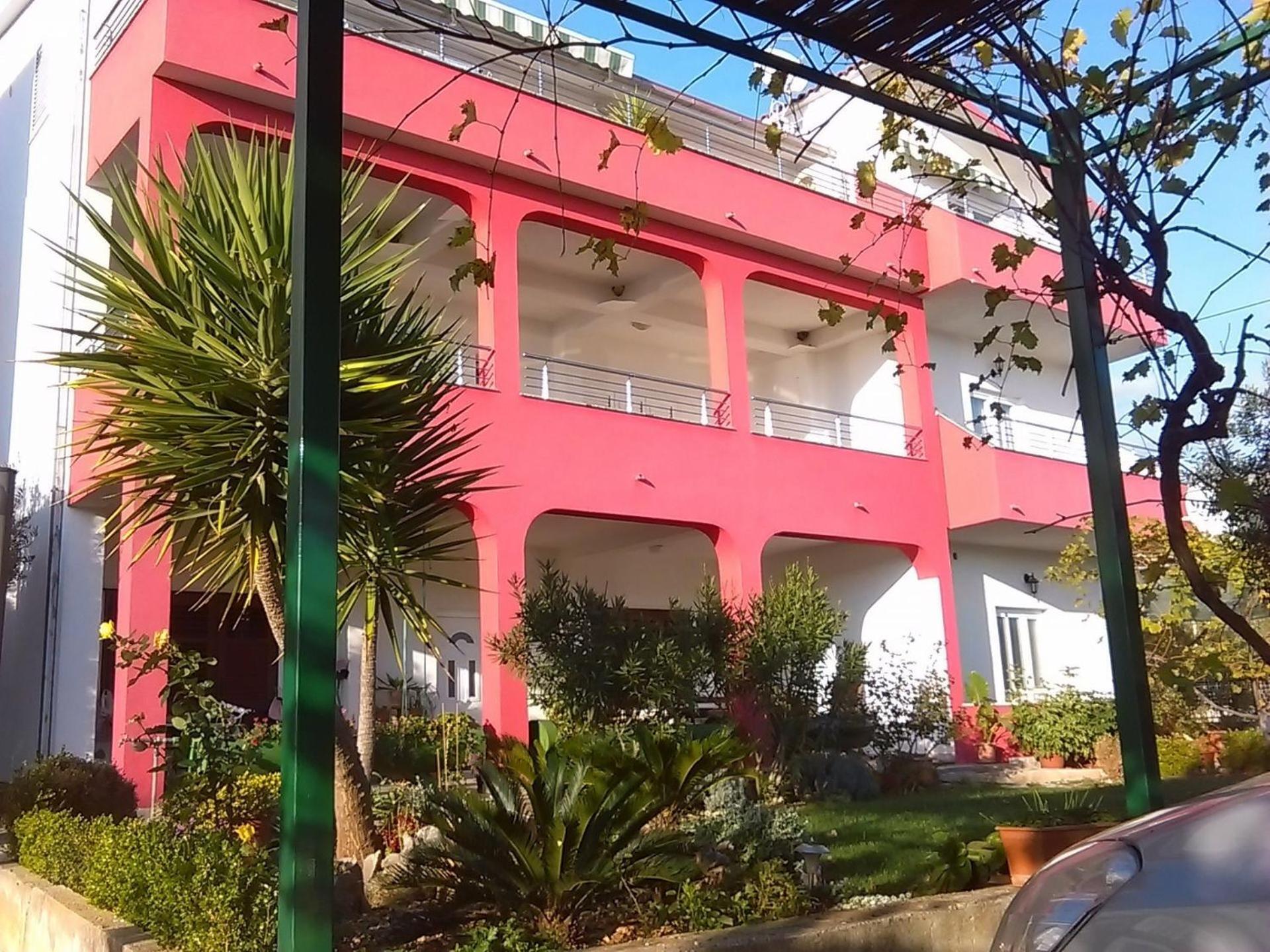 Apartments Mare - 30 M From Pebble Beach Seget Vranjica Dış mekan fotoğraf