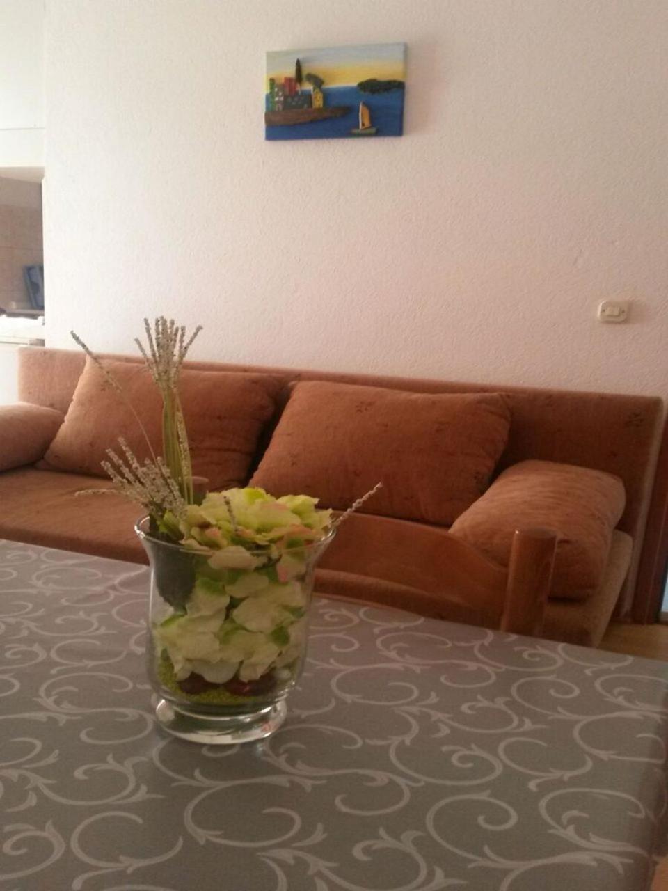 Apartments Mare - 30 M From Pebble Beach Seget Vranjica Dış mekan fotoğraf