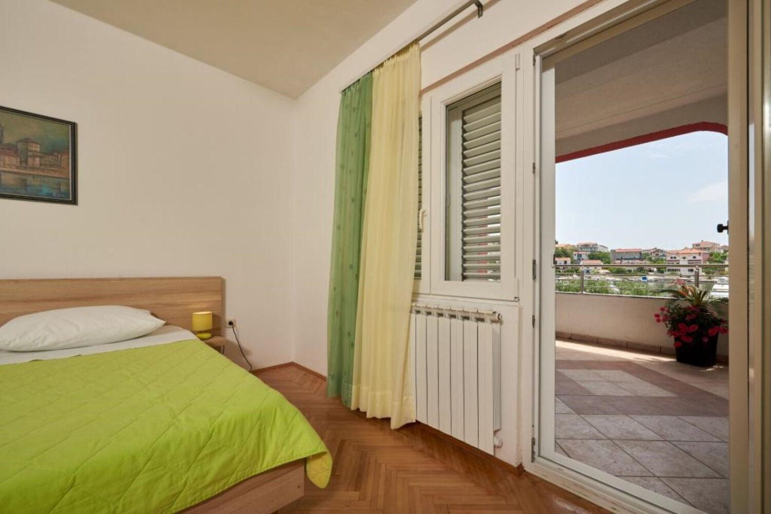 Apartments Mare - 30 M From Pebble Beach Seget Vranjica Dış mekan fotoğraf
