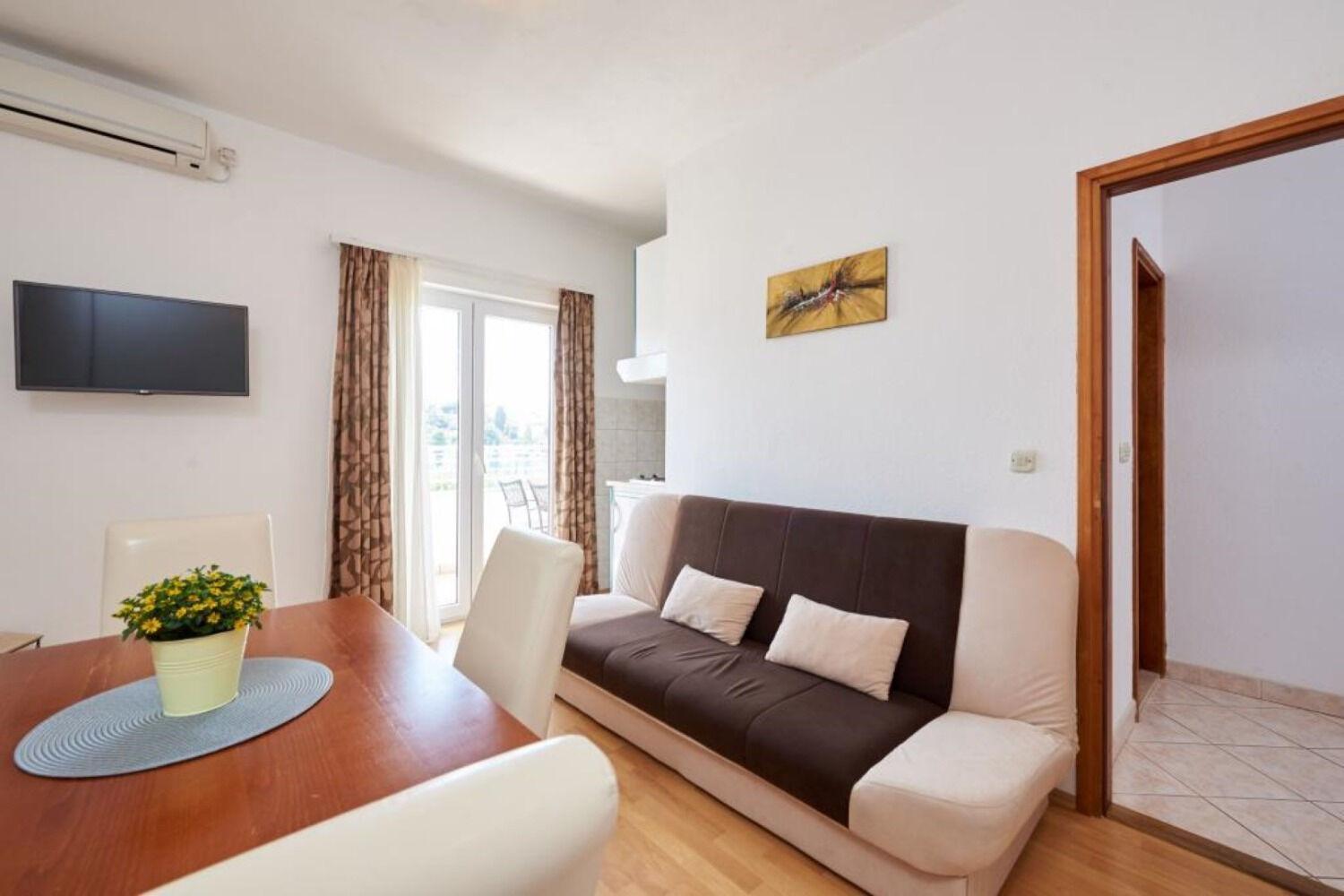 Apartments Mare - 30 M From Pebble Beach Seget Vranjica Dış mekan fotoğraf