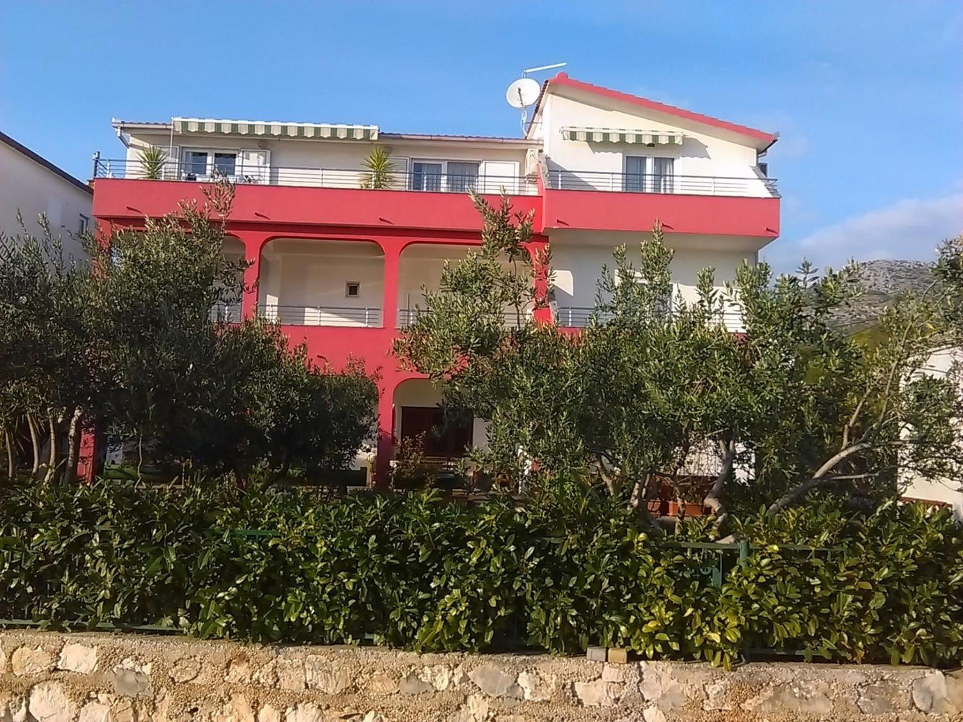 Apartments Mare - 30 M From Pebble Beach Seget Vranjica Dış mekan fotoğraf